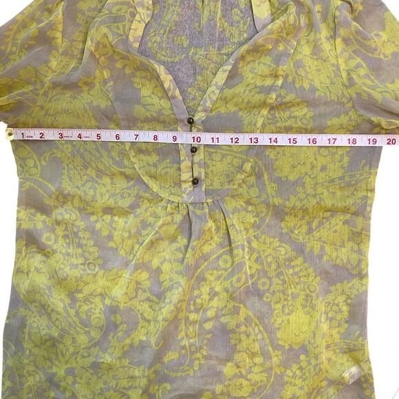 Banana Republic Tan and Yellow Floral Paisley Sheer V-Neck Blouse - Picture 3 of 8